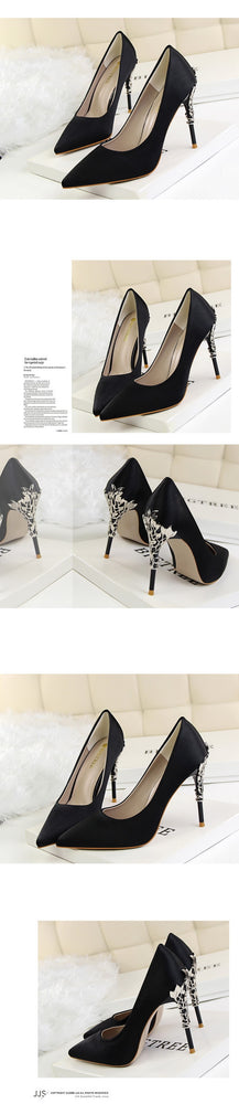 Elegant Metal Carved High Heels Women Pumps