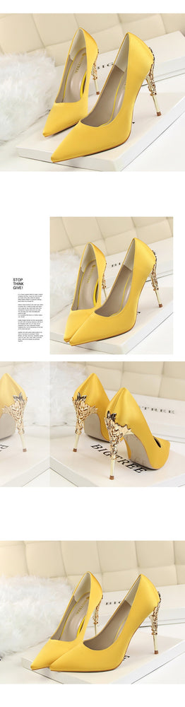 Elegant Metal Carved High Heels Women Pumps