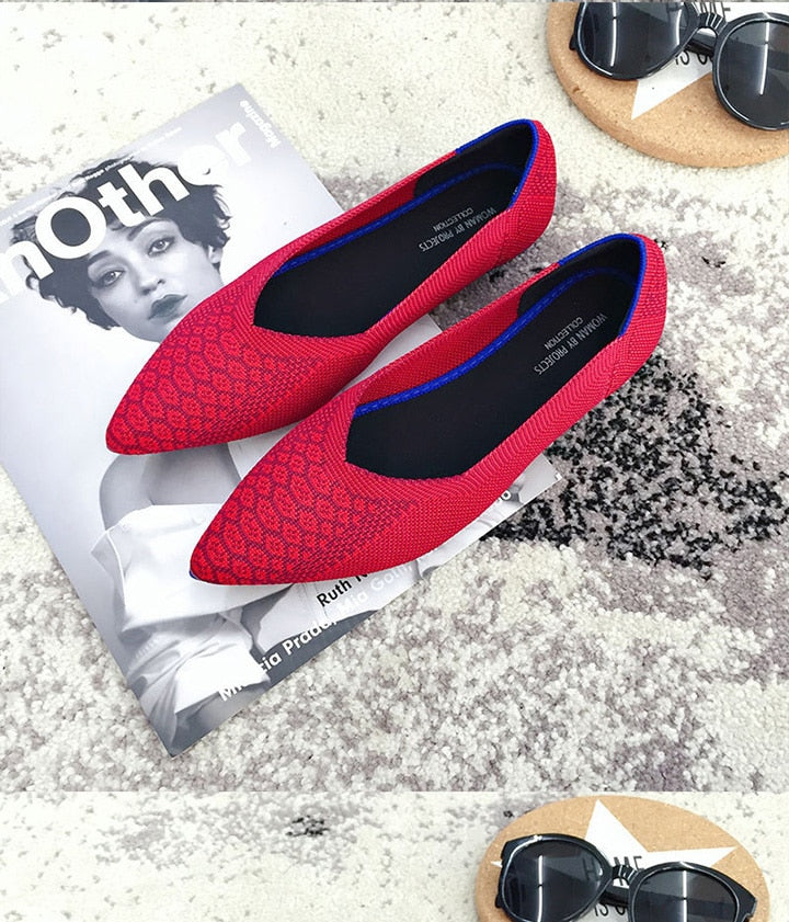 Pointed Flat Breathable Knit Shoes