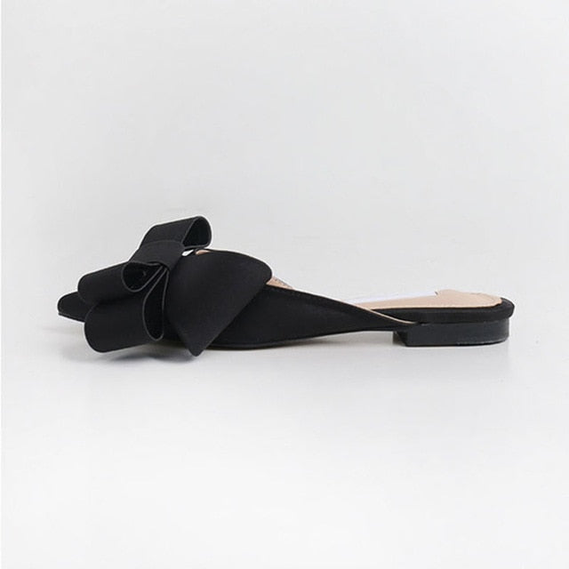 Pointed Bow tie Slippers